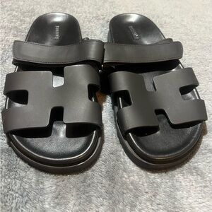Hermes Chypre Leather Sandals Woman Size 9